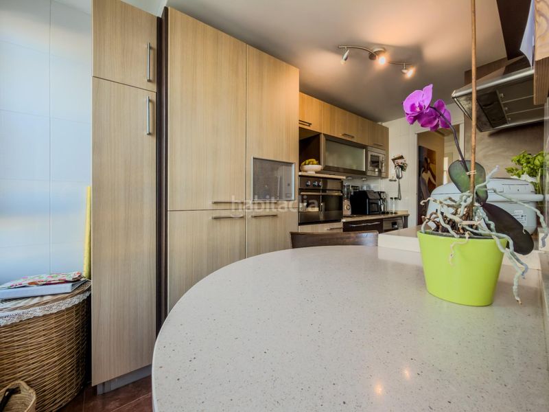 Foto e53cd01e-bcbc-420e-9f06-e32adc6c5199. Pis amb piscina a Centro Castro - Urdiales