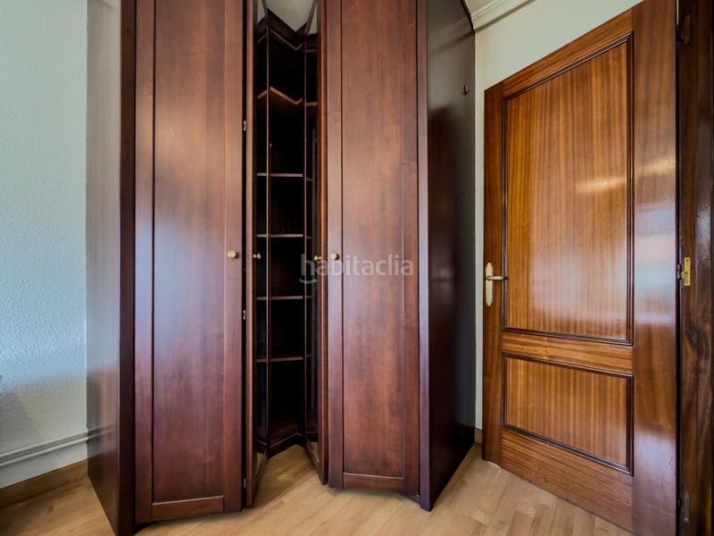 Foto c6e33b8d-b3c3-4840-97d5-f4f356b9f2d9. Pis a Cuatro Caminos Santander