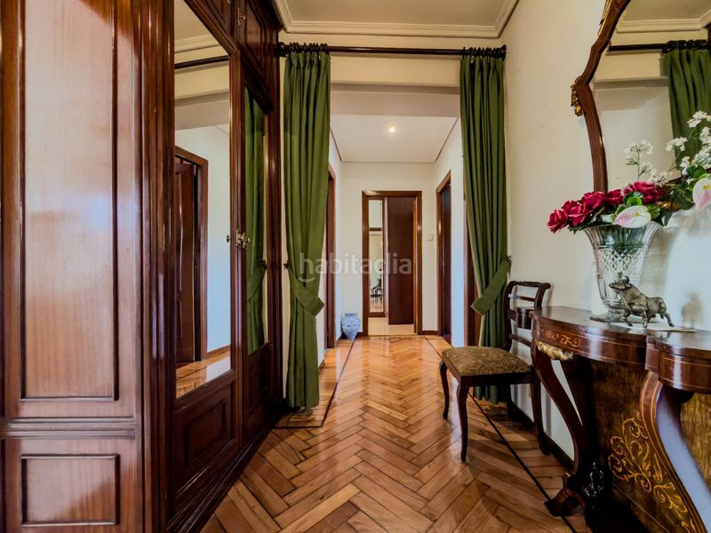 Foto dae94f2a-2a23-47bf-a0b8-23cbe76eb541. Pis a Cuatro Caminos Santander