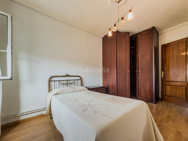 Foto f771b0ed-70af-412d-8b2d-1b0c911f55d4. Pis a Cuatro Caminos Santander