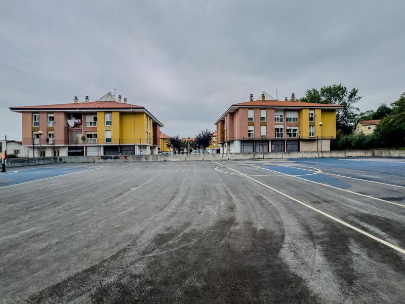 Foto 782773f3-4ccf-45b5-a4fc-d06c211e8fe7. Planta baixa a Inmobiliaria - Barreda Torrelavega