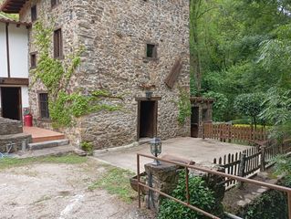 House  Polígono pesaguero. Casa de piedra en venta en pesaguero  potes  cantabria