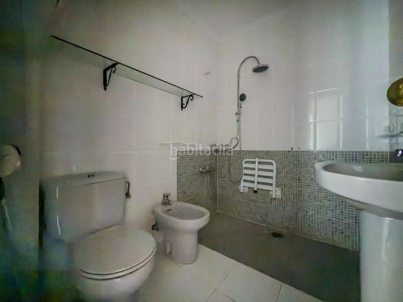 Foto 3419b0c3-4ec7-4cdd-984b-1e465df2e625. Planta baixa amb calefacció aparcament piscina a Noja