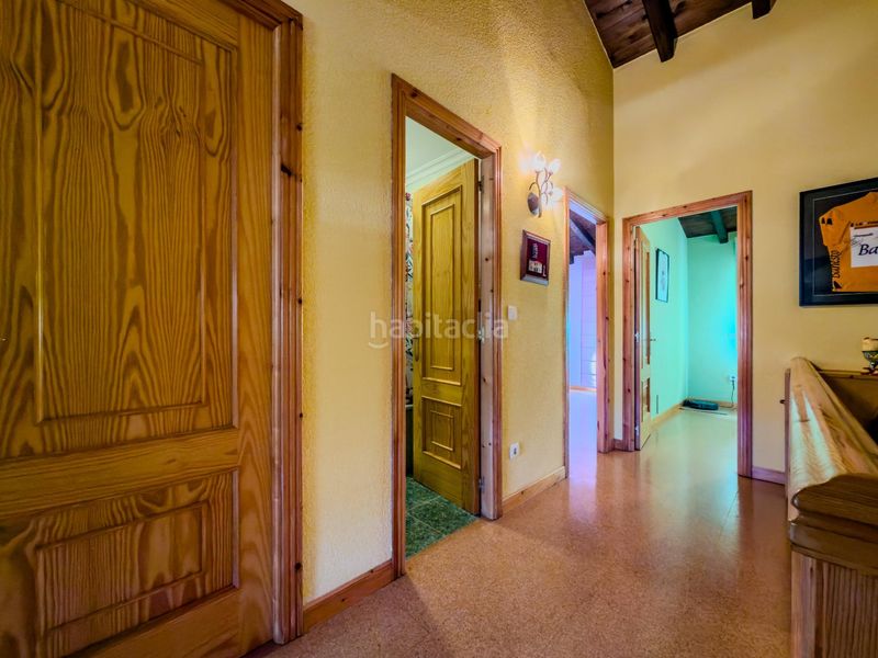 Foto 1b98f325-8f30-4f3b-aca5-f95d14e396e2. Towny house with heating parking in Villafufre