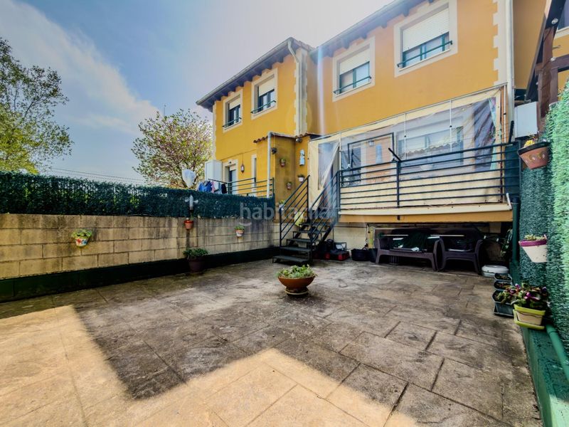Foto 546e74fa-7731-4fb3-b342-10c0008e1cc8. Towny house with heating parking in Villafufre