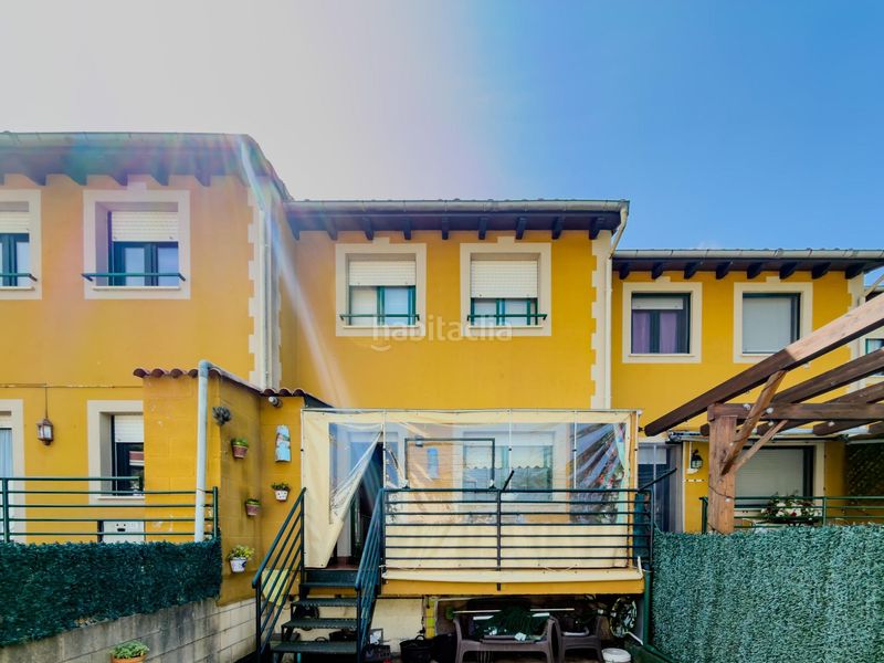 Foto 65e23e81-e757-49ed-91f6-224a513f1547. Towny house with heating parking in Villafufre