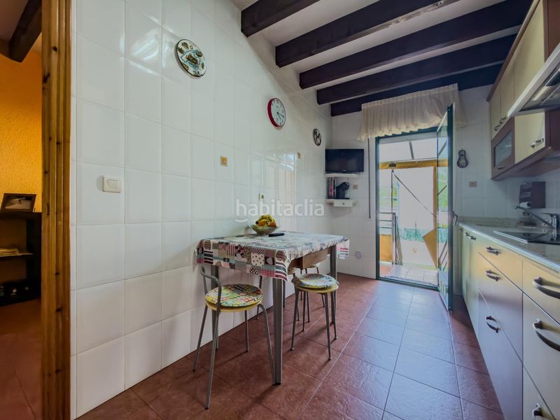 Foto 8a748a8f-1115-4f0e-bf65-3200a28fa902. Towny house with heating parking in Villafufre
