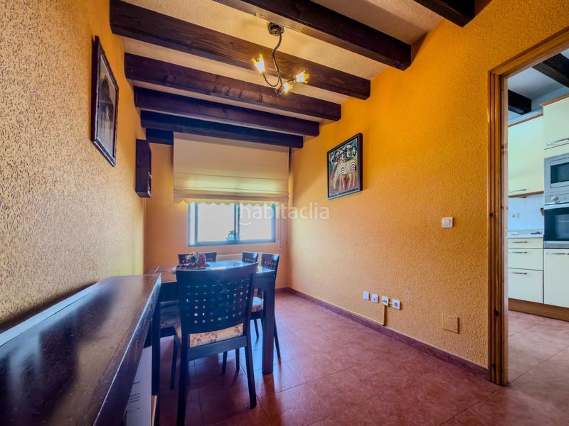 Foto d3baa206-1806-42f6-9323-c597f1454221. Towny house with heating parking in Villafufre
