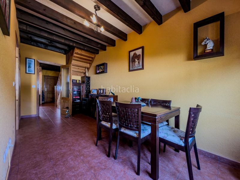 Foto ebca691c-10f5-45bf-81c9-4d575e049a79. Towny house with heating parking in Villafufre