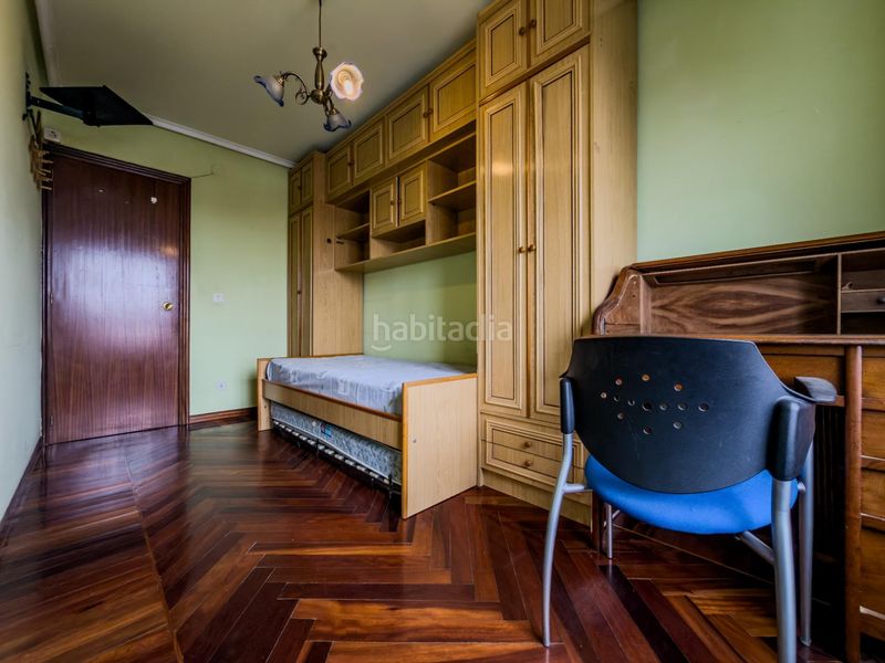 Foto 4aa040f6-b135-4e57-9e57-fe1578d0107e. Pis a Muriedas Camargo