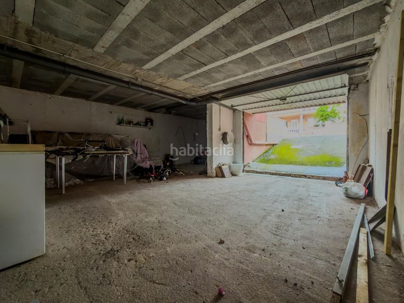 Foto 1804d738-a1b6-4b19-936e-5673f9167bf8. Casa aparellada amb calefacció aparcament a Penagos