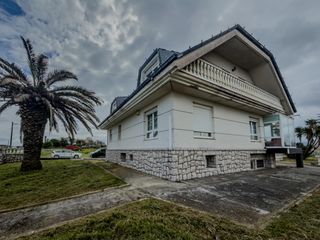 Chalet in Alisal - San Román. Exclusivo chalet independiente con piscina y 3.500 m2 de parcela
