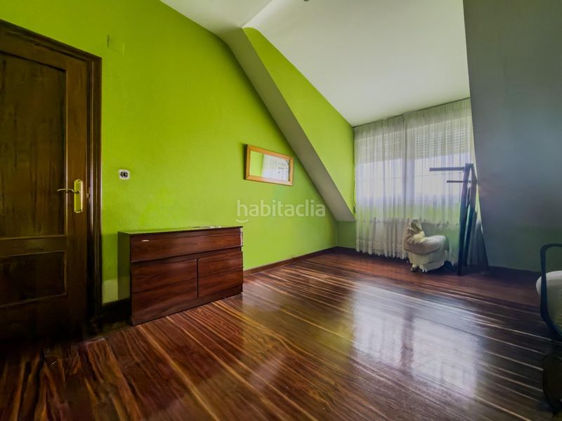 Foto 4a454690-b867-4235-98b7-f8822a4c27b2. Xalet amb calefacció aparcament piscina a Alisal - San Román Santander