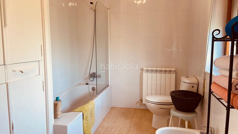 Foto d9d87a84-b92d-44e8-be88-f6b46e58a5e6. Xalet amb aparcament piscina a Valle de Mena