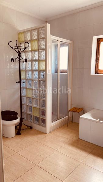 Foto f2ece706-7cca-44be-a985-1b9974db4150. Xalet amb aparcament piscina a Valle de Mena