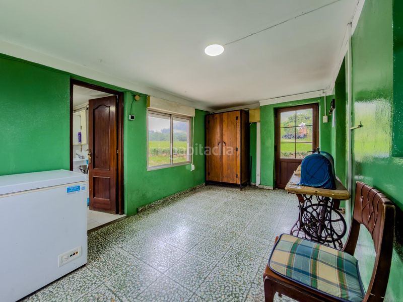 Foto 07443ba9-f9d5-4c43-964b-a7ecd88a6548. Casa amb aparcament a Entrambasaguas