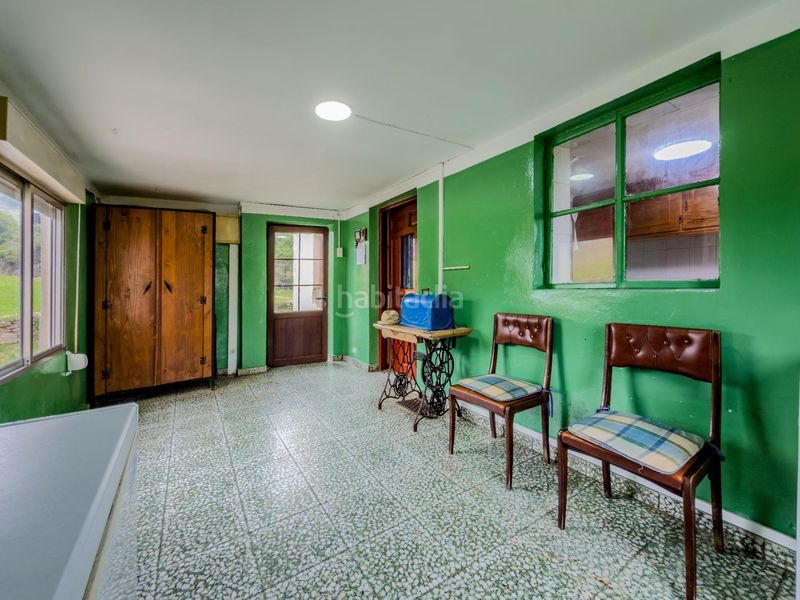 Foto baa017d5-805f-4d45-808c-4449fa10e3fd. Casa amb aparcament a Entrambasaguas