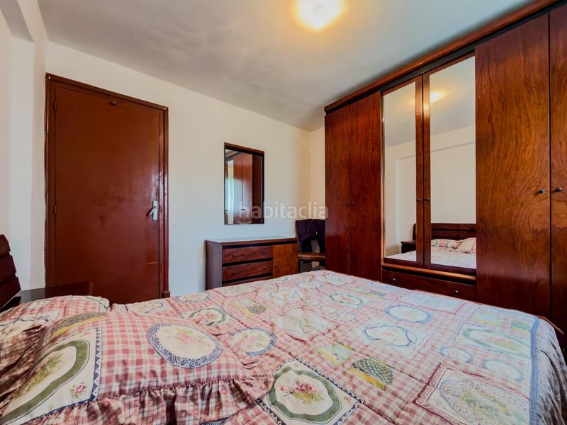 Foto d3fc7f40-f58f-4fbe-b92f-ced936ab4c1f. Casa amb aparcament a Entrambasaguas