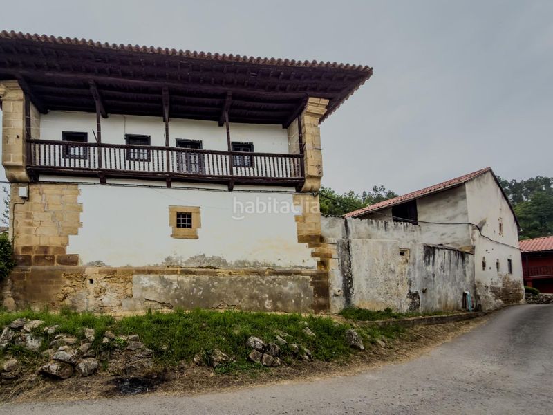 Foto c0001e31-cf9c-4730-a0a5-a9f19399faf1. Casa amb aparcament a Alfoz de Lloredo