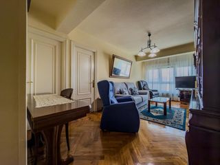Apartment  Argentina. Excelente piso en cuatro caminos junto a valdecilla luminoso, co