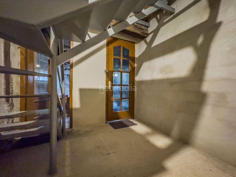 Foto e8ce303b-a240-4839-b492-7e3ac77df348. Casa adossada amb aparcament a Solórzano