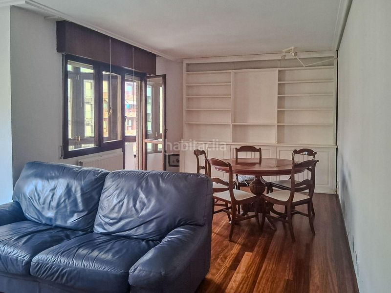 Foto f8b3cc85-4da1-4998-992f-6aa89700a526. Rent flat with heating in Puerto Chico Santander