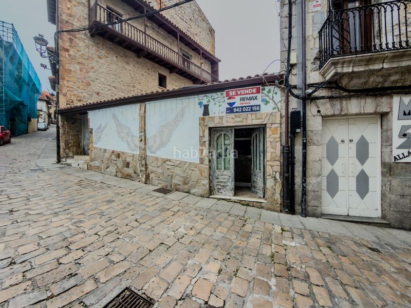 Foto c719a14c-123e-4447-bbc4-d45a1627c0d7. Casa adossada a Centro Laredo