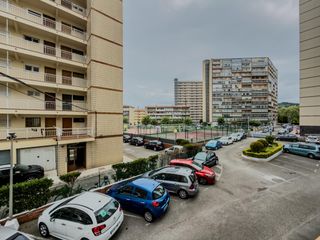 Appartement  Calle de la república de colombia. Piso en laredo junto a la playa  residencial casa blanca