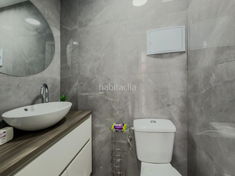Foto c5d0e8b4-474c-4733-8f83-8700359d5df6. Local comercial a Centro - Ayuntamiento Santander