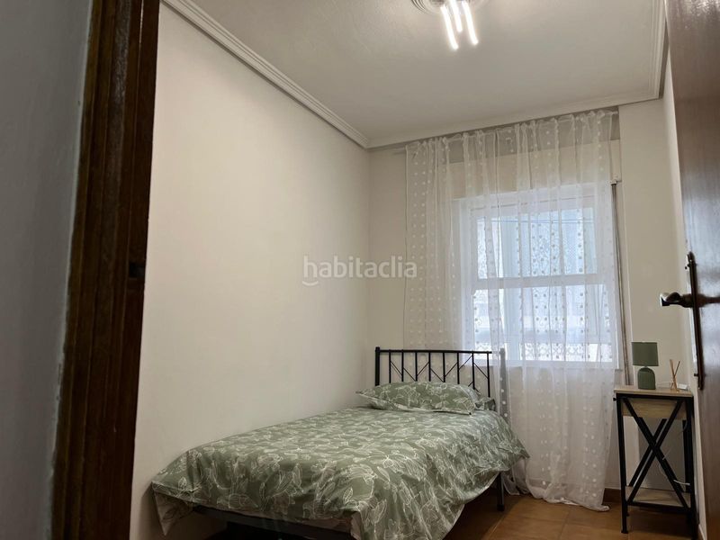 Foto 49a8bae4-4f2c-4113-88f7-3f49fef679a2. Alquiler piso alquiler temporal en zona universidades en Santander