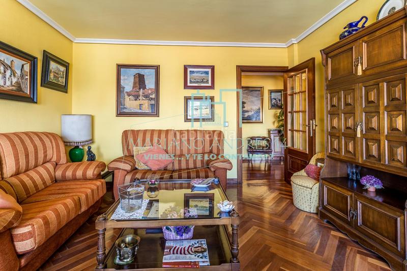 Foto 3d5f9fd2-fc57-4cf9-a4f7-98f4919faf37. Appartement dans fuero 15 dans Centro Ciudad León