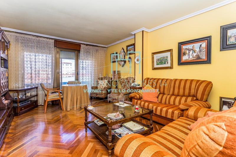 Foto a20ae1fe-1f6d-413f-a8f0-2f1f0e8f5d5a. Appartement dans fuero 15 dans Centro Ciudad León