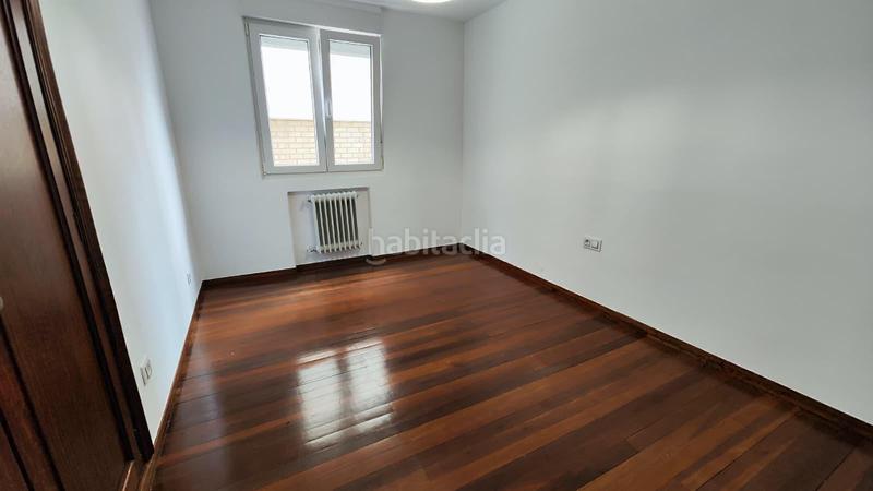 Foto 738e689e-8b4a-4e5b-bffc-3ea790528fe5. Alquiler piso en alfonso v 7 elegante piso reformado en el corazón !!! vive en el centro, enamórate sin complejos en León