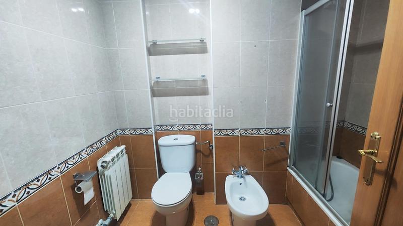 Foto 49d0b92a-530a-4c05-822e-dfa5a37521ea. Lloguer apartament amb calefacció aparcament a Villaquilambre