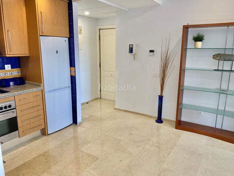 Foto 51711842-a358-4fb1-ae2d-1aa9ffb6903d. Lloguer pis amb calefacció a La Buhaira Sevilla