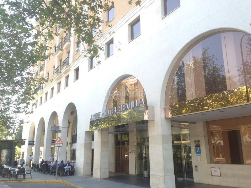 Foto 5216199d-8b98-409c-a591-26abd829d481. Lloguer pis amb calefacció a La Buhaira Sevilla