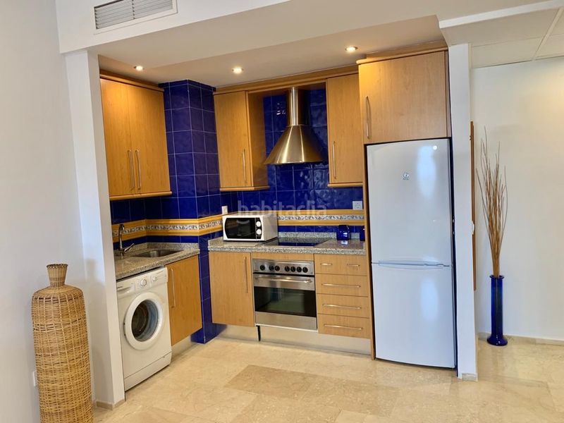 Foto 588a0d06-d994-40ce-b970-785ba650c4de. Lloguer pis amb calefacció a La Buhaira Sevilla