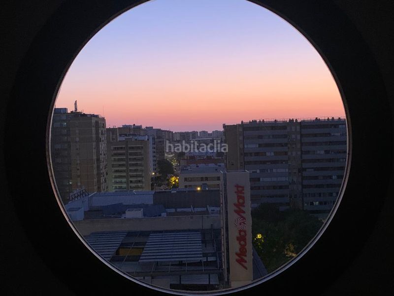 Foto 63540230-9a59-49d1-9124-5d67488f6f7b. Lloguer pis amb calefacció a La Buhaira Sevilla