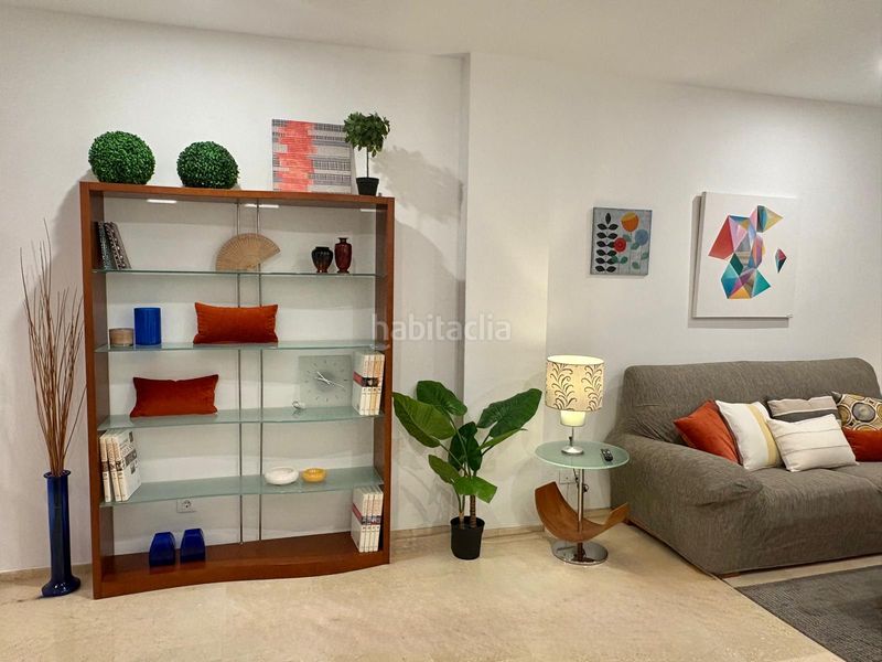 Foto 821830fa-e06d-46c4-a983-b98aabbaabcd. Lloguer pis amb calefacció a La Buhaira Sevilla