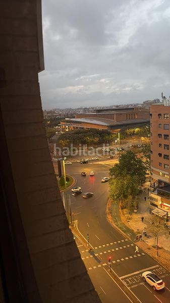 Foto bfb93386-b185-43eb-bb95-4f7fcacad3a0. Lloguer pis amb calefacció a La Buhaira Sevilla