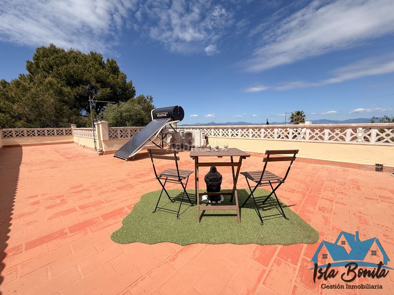 Foto 05b2d78f-8ed6-4d93-bc0e-d7eb890afd0e. Xalet amb xemeneia calefacció aparcament piscina a Llucmajor