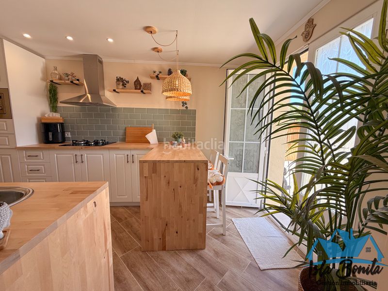 Foto 33b991f9-2f21-4c48-becc-12fd7ccf46e8. Xalet amb xemeneia calefacció aparcament piscina a Llucmajor