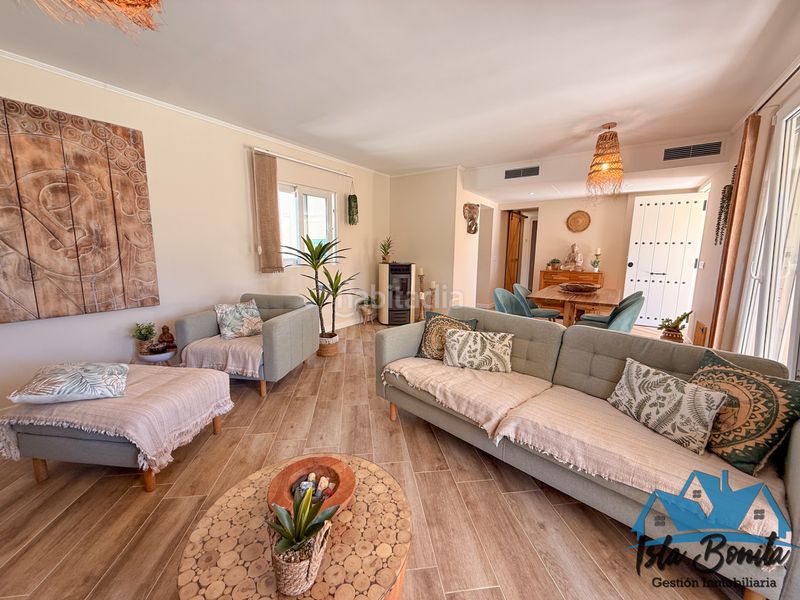 Foto 9095830a-83da-4c73-a729-0e61a366615b. Xalet amb xemeneia calefacció aparcament piscina a Llucmajor