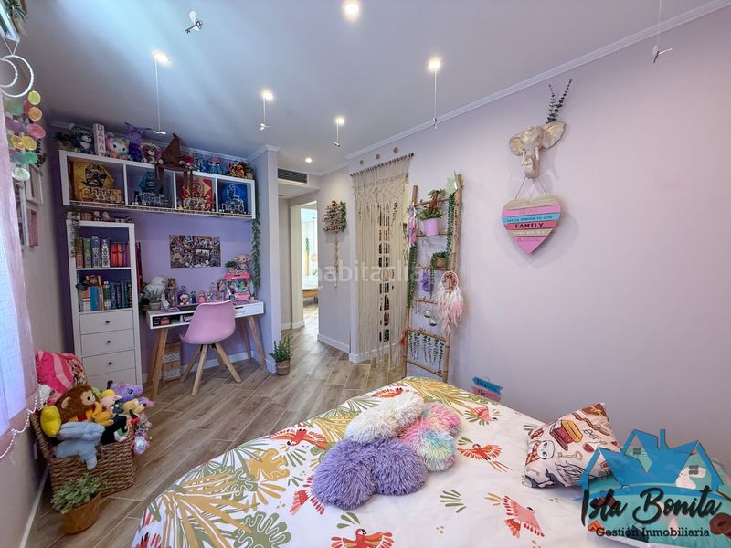 Foto b12cad9d-ab51-4ea8-93f6-aa6387195e11. Xalet amb xemeneia calefacció aparcament piscina a Llucmajor