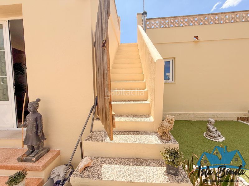 Foto d24b9876-32dc-4ade-b0e4-756451e53036. Xalet amb xemeneia calefacció aparcament piscina a Llucmajor