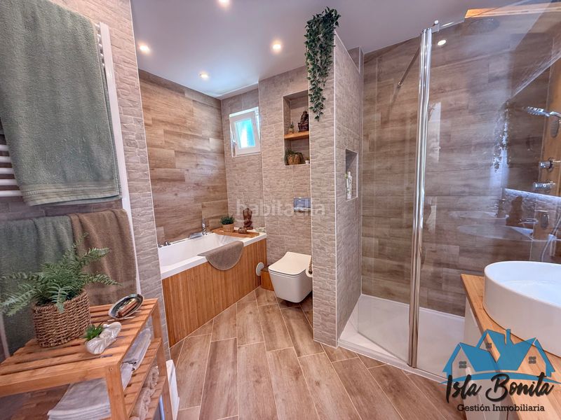 Foto dcd93d6f-6aad-4e6e-9612-15f1f19e8a94. Xalet amb xemeneia calefacció aparcament piscina a Llucmajor