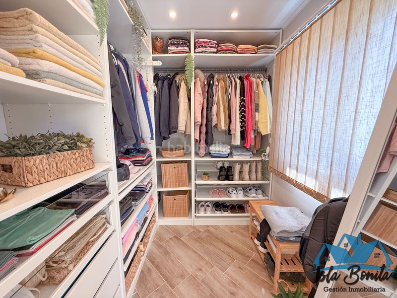 Foto e5e2dce9-d8e7-466f-ada2-7a69561d6f2a. Xalet amb xemeneia calefacció aparcament piscina a Llucmajor