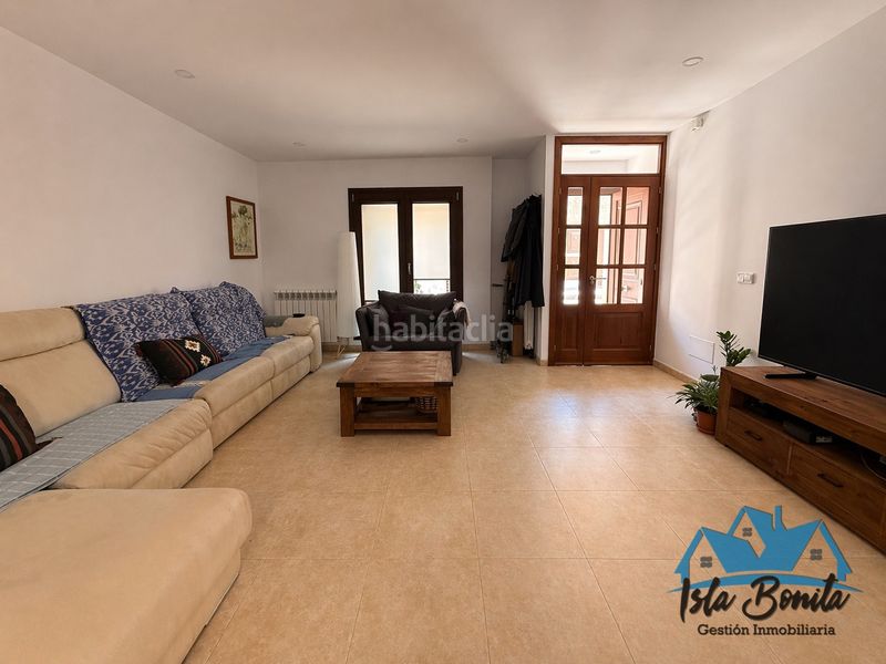 Foto f8317541-2206-422d-837c-5420f5b9a560. Casa adossada amb calefacció a Pòrtol Marratxí