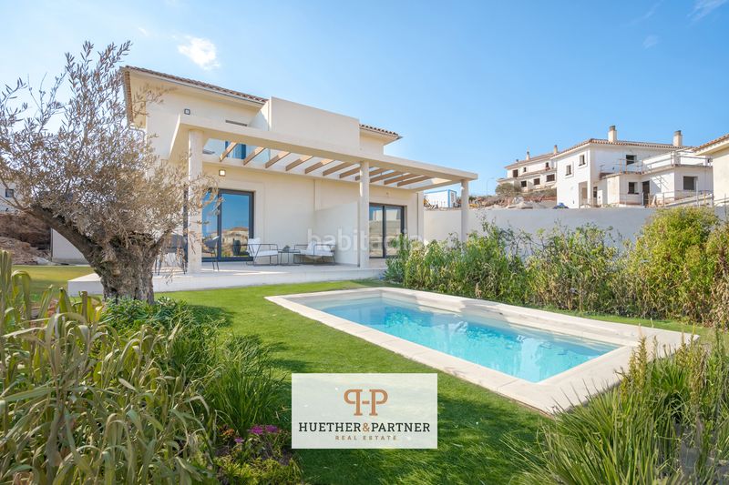 Foto 75dd7675-7ed1-401c-8b60-095bf3fab355. Casa pareada casas adosadas de nueva construcción con un diseño moderno en Manacor