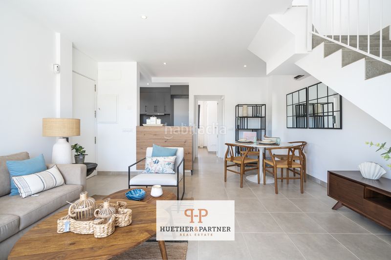 Foto 7fa3422d-9d29-4757-ab28-504044bb7255. Casa pareada casas adosadas de nueva construcción con un diseño moderno en Manacor
